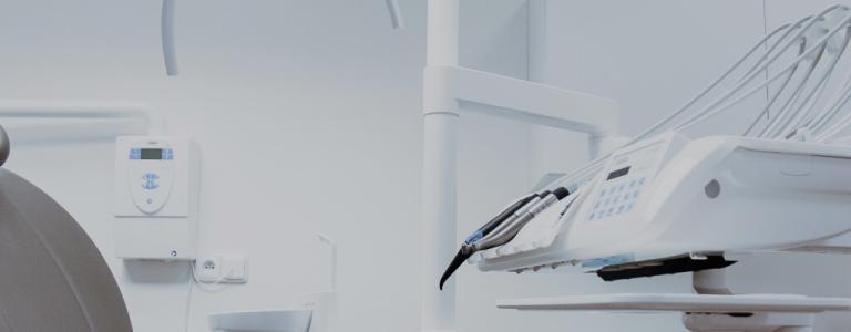 Side view of an empty dentist chair