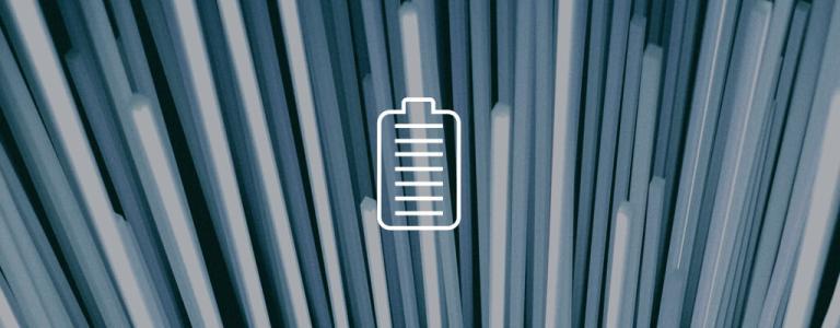 Lichtbanen met een wit batterijpictogram in het midden